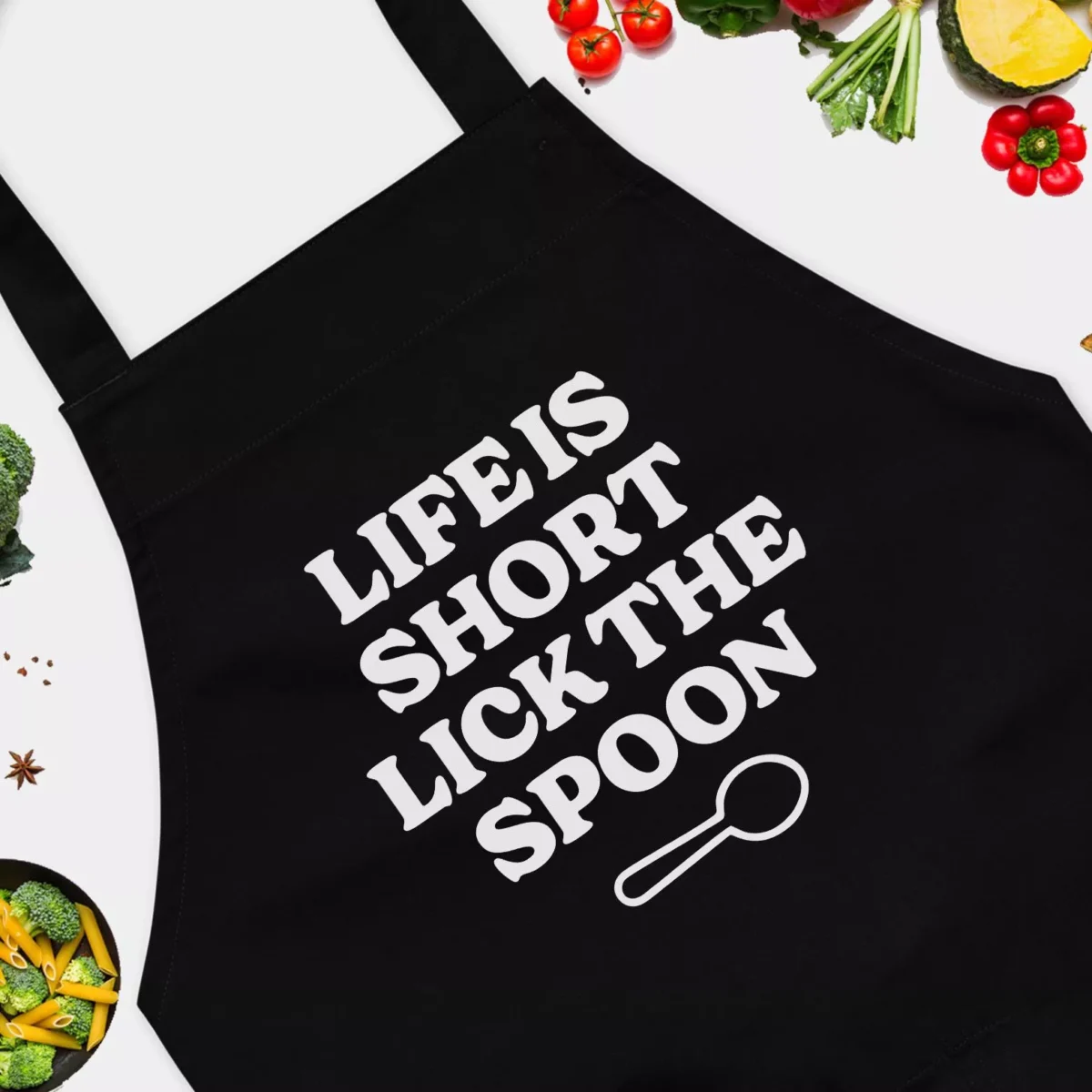 Life Is Short Lick The Spoon Funny Apron - Funny Kitchen Sayings - Funny Aprons for Men - Gift for Her - Chef Kitchen, BBQ, Baking Apron - Father Day Gift For Dad